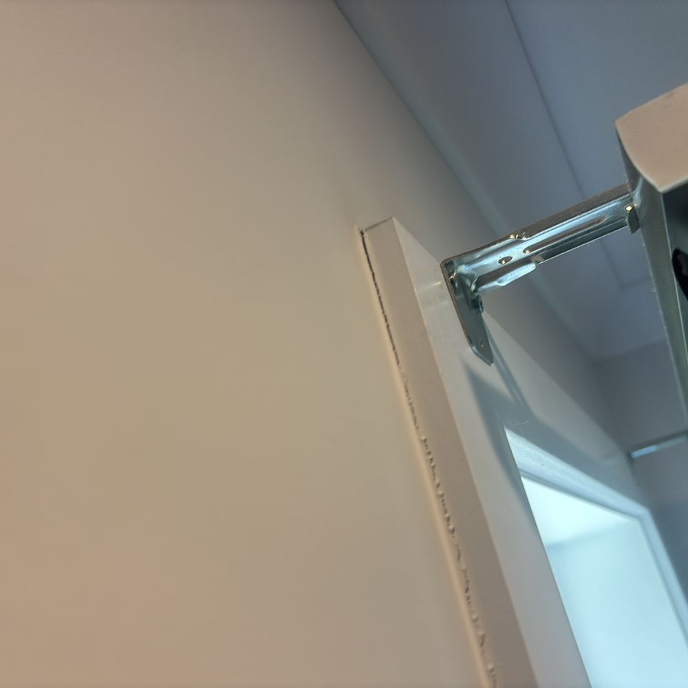 Settlement cracks running through walls, cornices and skirtings, found during a pre-purchase inspection in Kalkallo